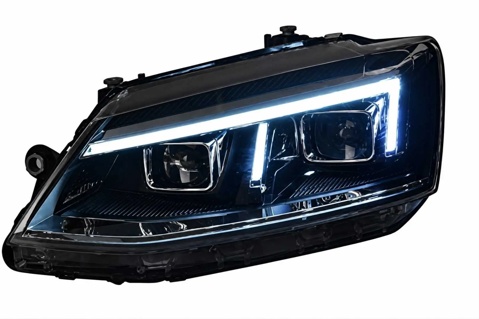 JETTA 2015-2018 İÇİN UYUMLU NEW LINE LED FAR